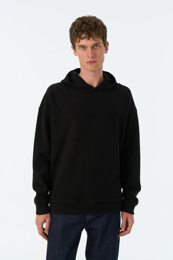 Pure Form Hoodie - Black