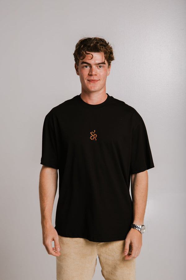 Coral Snake Oversized T-shirt - Black